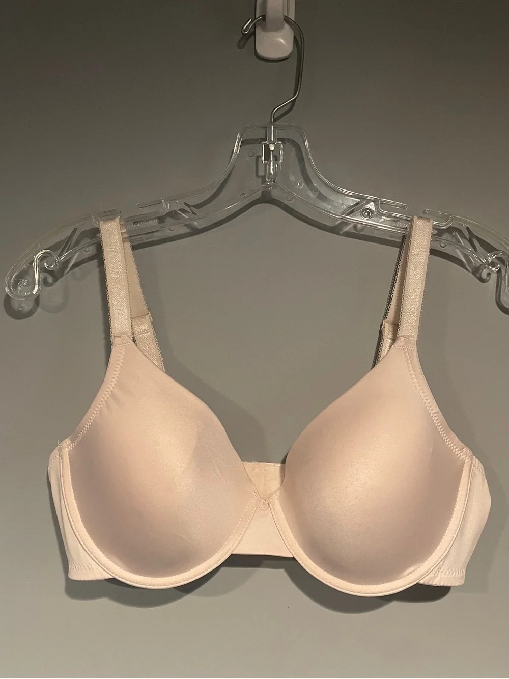 Ellen Tracy Everyday T-Shirt Bras Size 38C Underwire Adjustable Straps - 2-Pack
